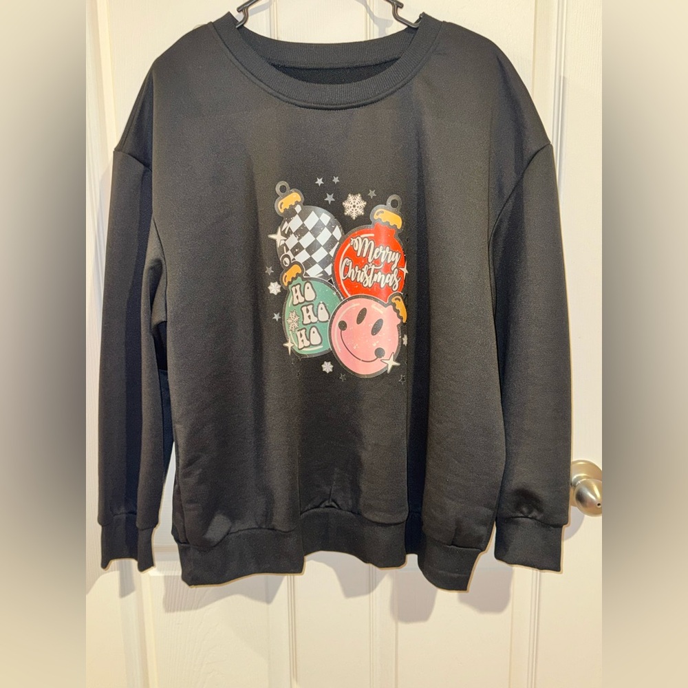 Black Merry Christmas Graphic Sweatshirt!